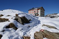 12 Altra vista del rifugio